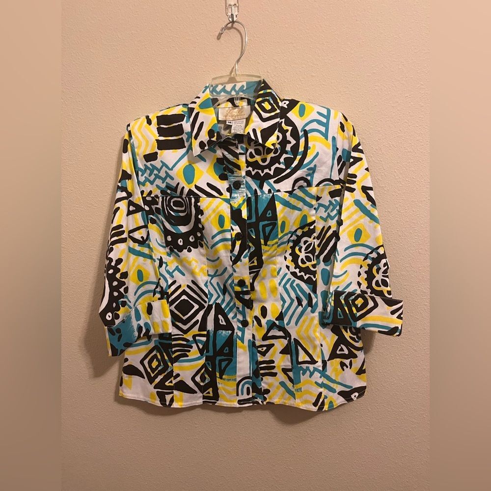 Lilly of California Colorful Shirt